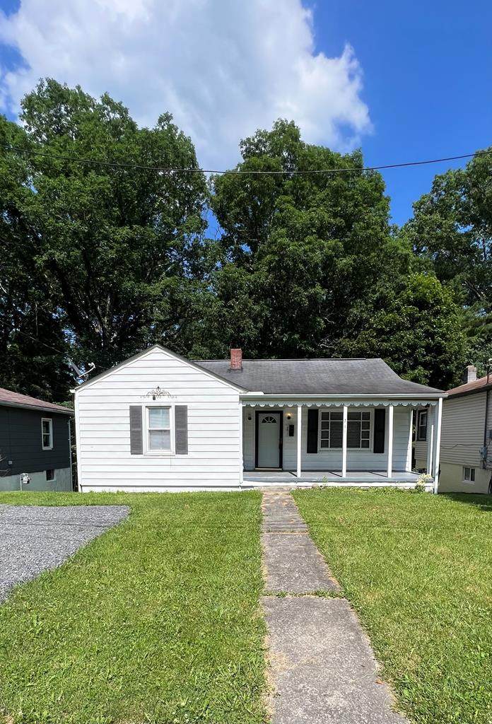 541 Orchard Ave. - Photo 1
