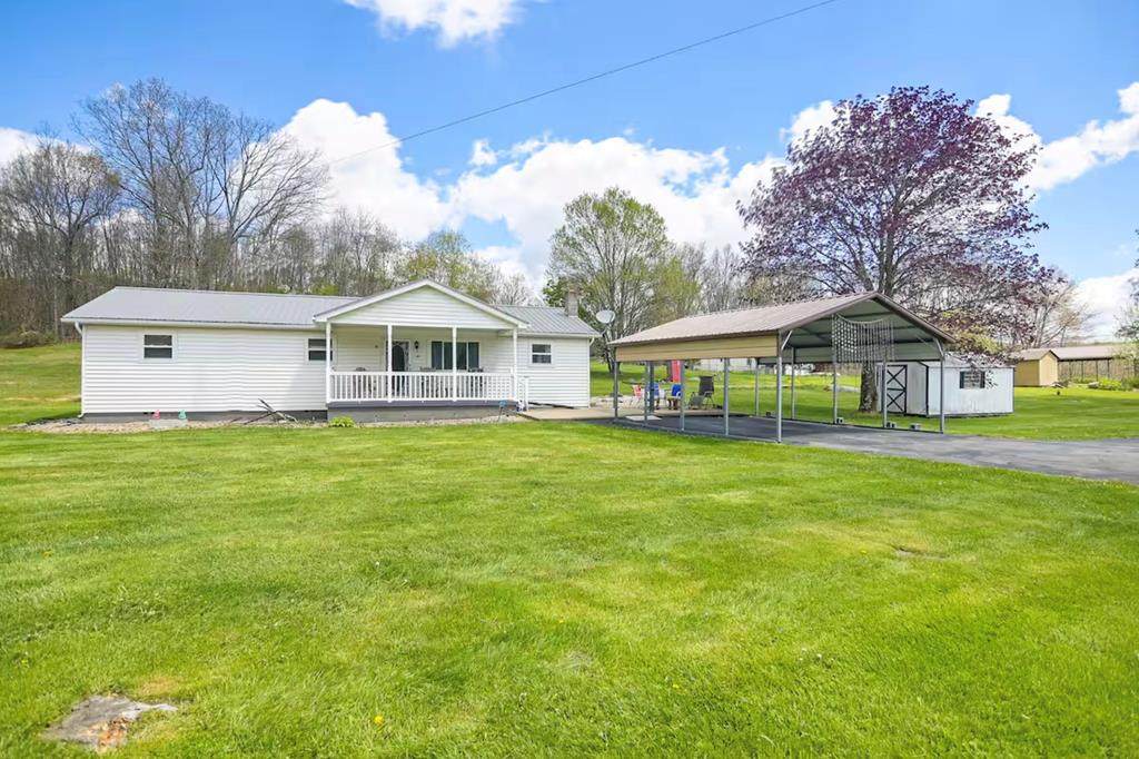 17522 Sandstone Rd - Photo 1