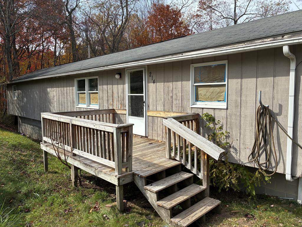 214 Kincaid Street - Photo 1