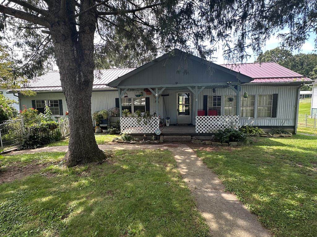 7879 Gatewood Rd. - Photo 1