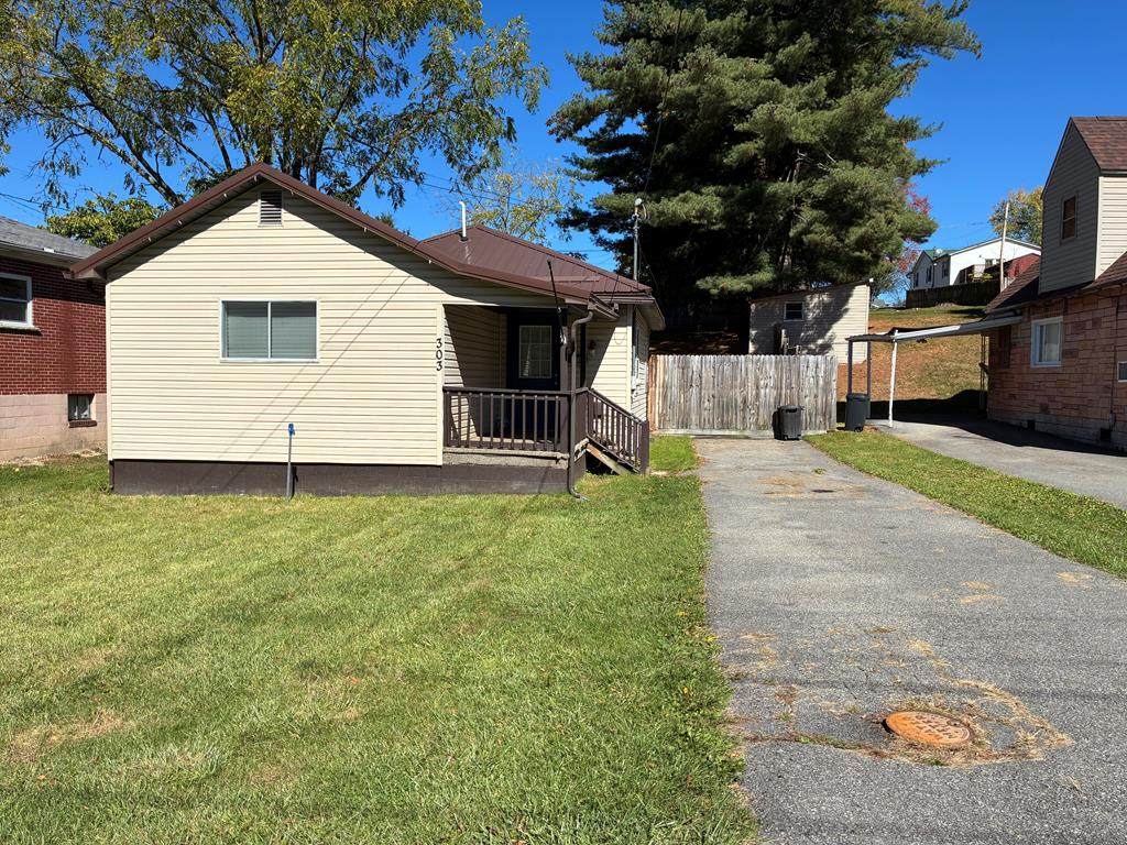 303 East Prince St - Photo 1