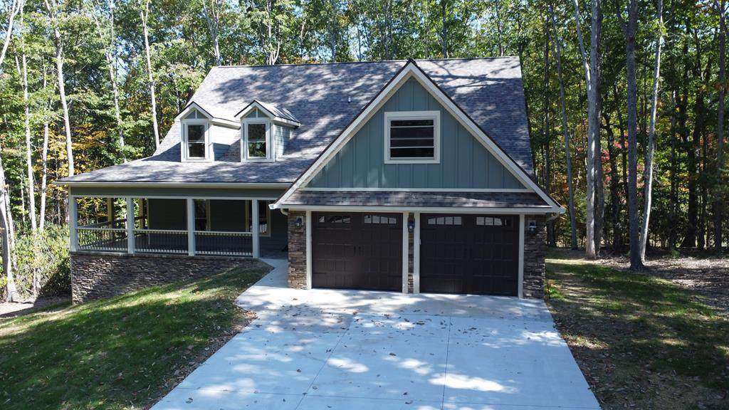 128 Montgomery Lane - Photo 1