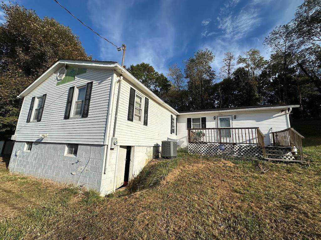 117 Lacy Lane - Photo 1