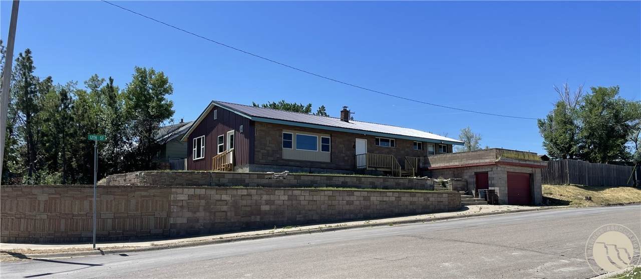 601 12th Avenue - Photo 1
