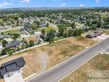 2020 Gleneagles Boulevard - Photo 13