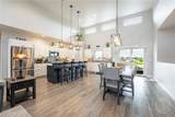 650 Pinehurst - Photo 3