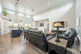 650 Pinehurst - Photo 5
