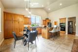 4271 Rangeview Dr - Photo 8