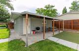 1519 Howard Ave - Photo 31