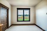 3014 Elderberry Avenue - Photo 19