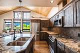 3014 Elderberry Avenue - Photo 6
