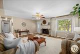 2911 Macdonald Drive - Photo 4