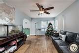 1342 Custer Ave - Photo 3