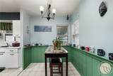 1342 Custer Ave - Photo 4