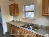 514 33rd - Photo 2
