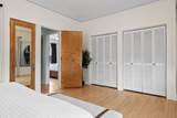 302 Burlington Avenue - Photo 14