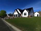 211 Georgetown Drive - Photo 2