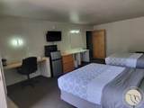 716 Montana Avenue - Photo 6