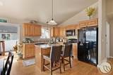 1732 Hesperia Street - Photo 6