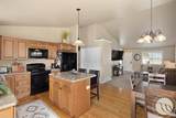 1732 Hesperia Street - Photo 8