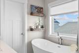 1616 Island View Drive - Photo 16