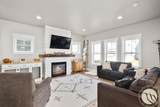 1616 Island View Drive - Photo 3