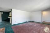 2002 Glendale Lane - Photo 5