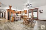 9060 Quest Avenue - Photo 3