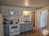 611 Avenue E - Photo 3
