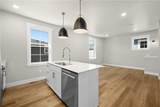 6102 Northstead Avenue - Photo 7