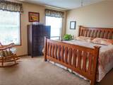 513 Fergus Street - Photo 30
