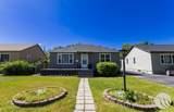 1822 Avenue C - Photo 3