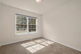 1227 Mirror Lake Lane - Photo 17