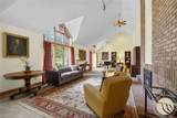 3065 Gregory Drive West - Photo 4