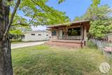 731 Avenue C - Photo 2