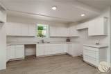 2310 11th Avenue - Photo 4