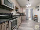 528 Lakeview Dr - Photo 2