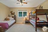 1071 Strawberry - Photo 18