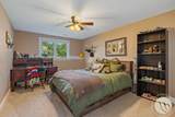 1071 Strawberry - Photo 24