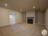 1321 Mirror Lake Lane - Photo 18
