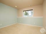 1321 Mirror Lake Lane - Photo 22