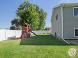 1321 Mirror Lake Lane - Photo 31