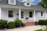 1102 Cottage Lane - Photo 2