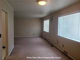 524-526 Avenue E - Photo 2