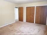 524-526 Avenue E - Photo 4
