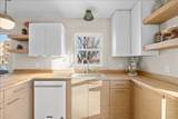 1702 Avenue C - Photo 9