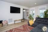 6027 Farmstead Avenue - Photo 6