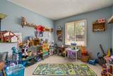 303 Nubias Place - Photo 16