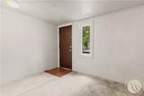 838 Cook Avenue - Photo 2