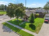 2204 Avenue B - Photo 25